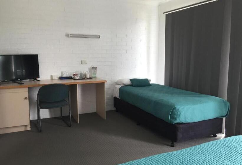Kooweerup Motel