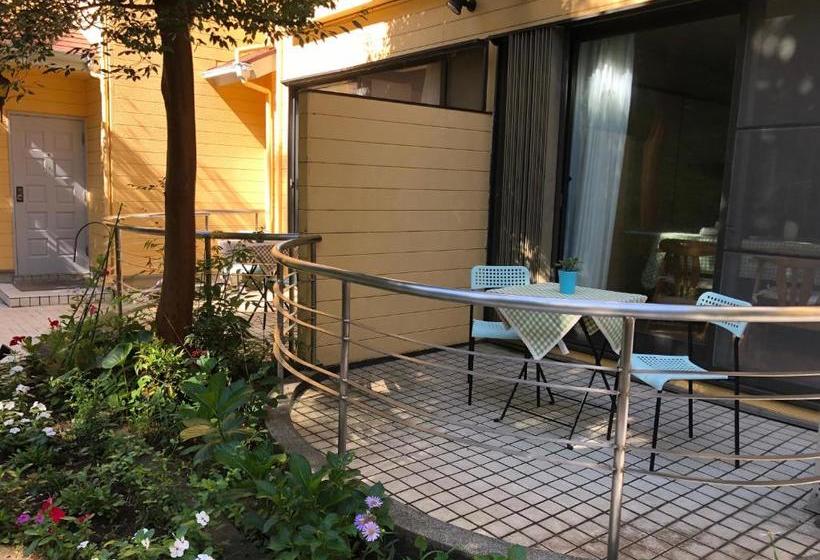 פנסיון 伊道荘園