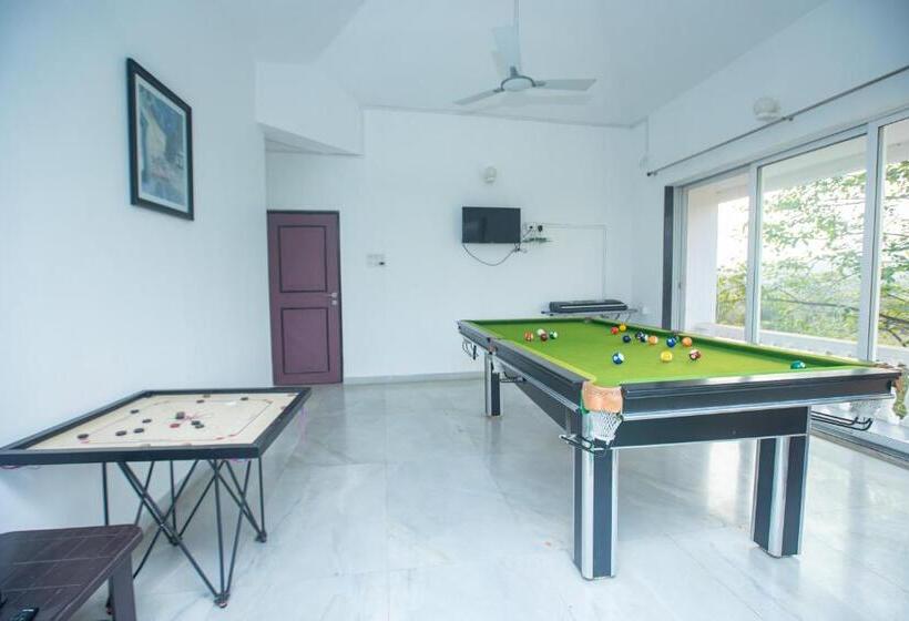 פנסיון Bendre S Holiday Home Karla