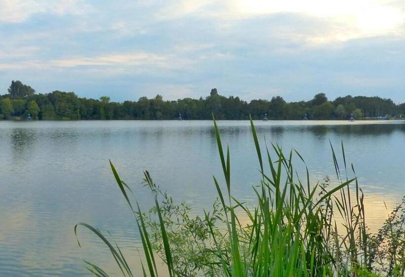 ペンション La Mos Pavel