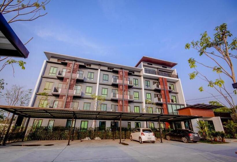 The Living Hotel Samutprakan