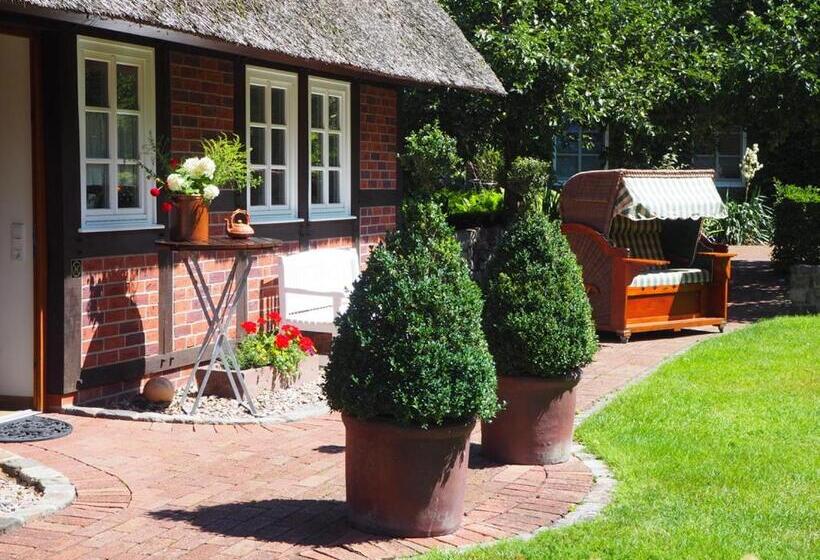 مبيت وإفطار Ferienhof Hage
