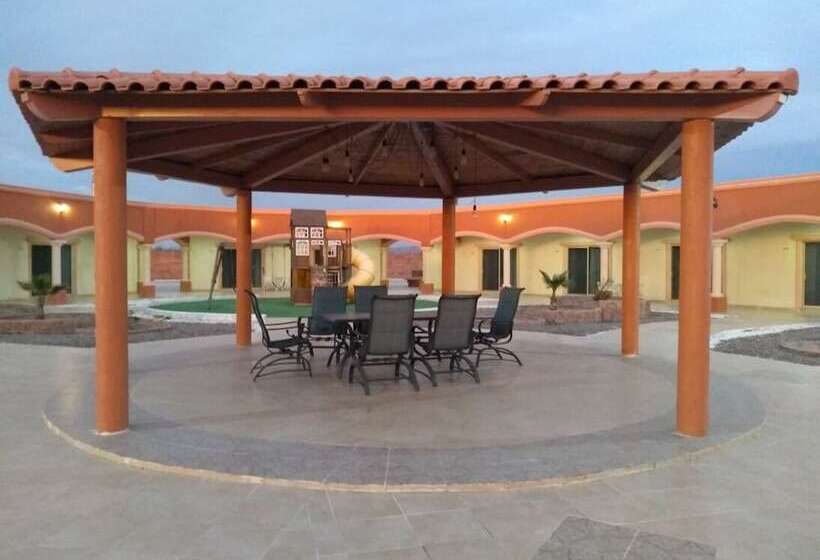 فندق Jiménez Plaza