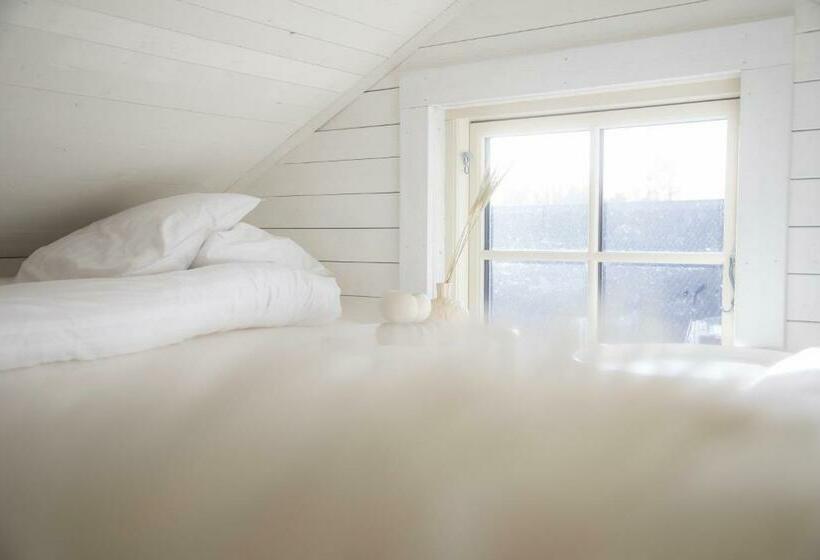 בית מלון כפרי L Persnäs