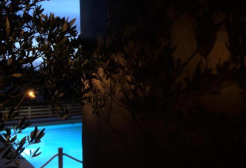 בית מלון כפרי L Persnäs