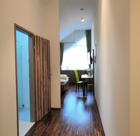 ホテル Mauernböck