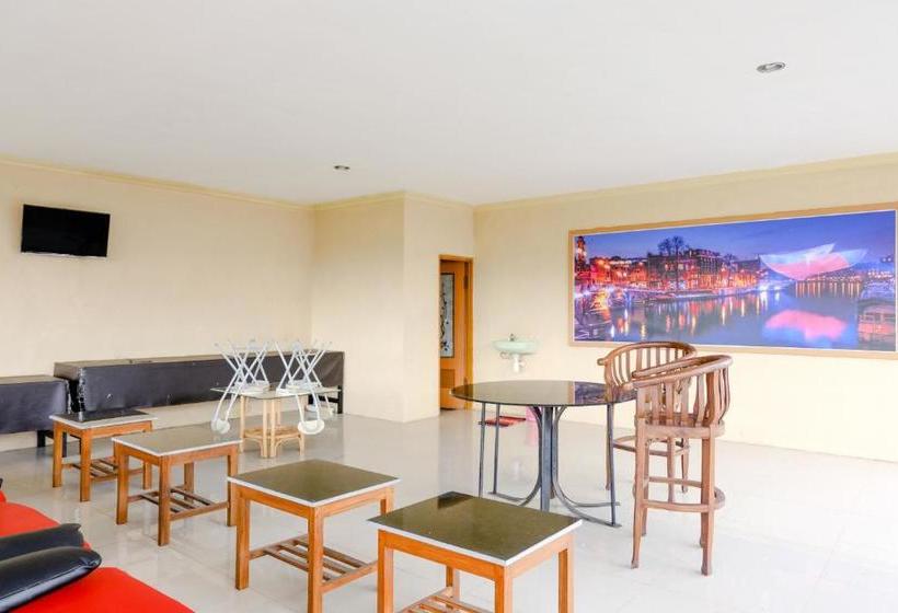 호텔 Oyo 2966  Atriaz