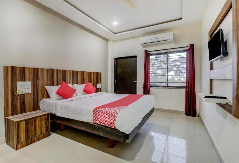 酒店 Oyo 66673 Koudal  Boarding And Lodging