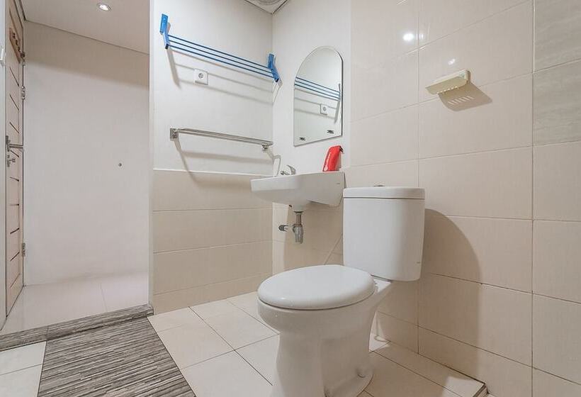 호텔 Reddoorz Plus Near Sepinggan Airport 3 Balikpapan