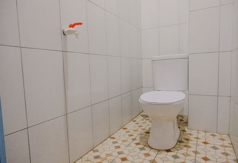 בית מלון כפרי Spot On 2375 Agbil Homestay