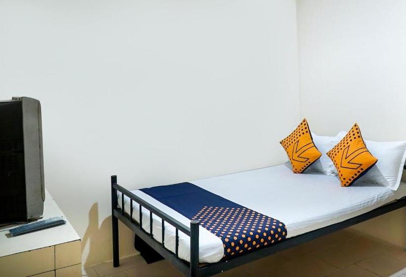 فندق Spot On 65435 Virndavan Lodging