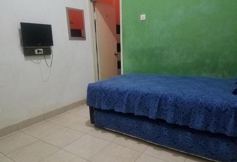 بنسيون Cendrawasih Syariah Homestay