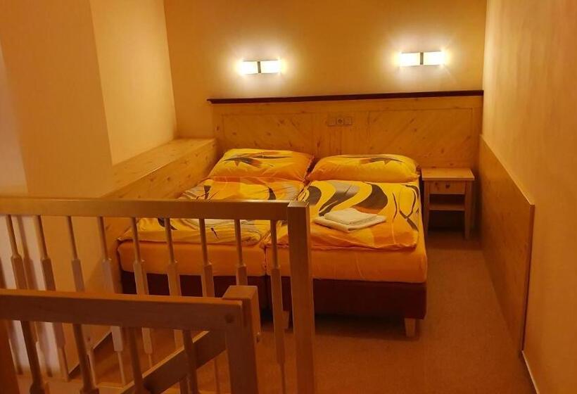 Panzió Obří Sud Javorník