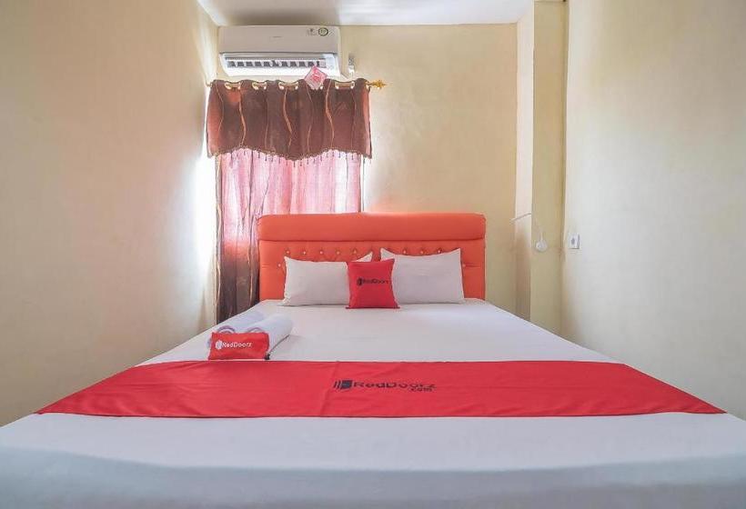 پانسیون Reddoorz Syariah At Jalan Cilik Riwut Kapuas