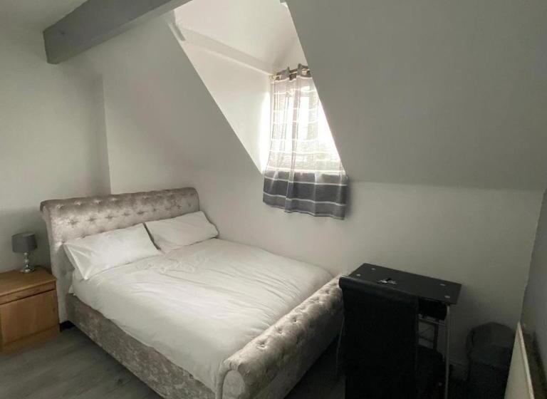 مبيت وإفطار Glorious Catering & Restaurant Bnb