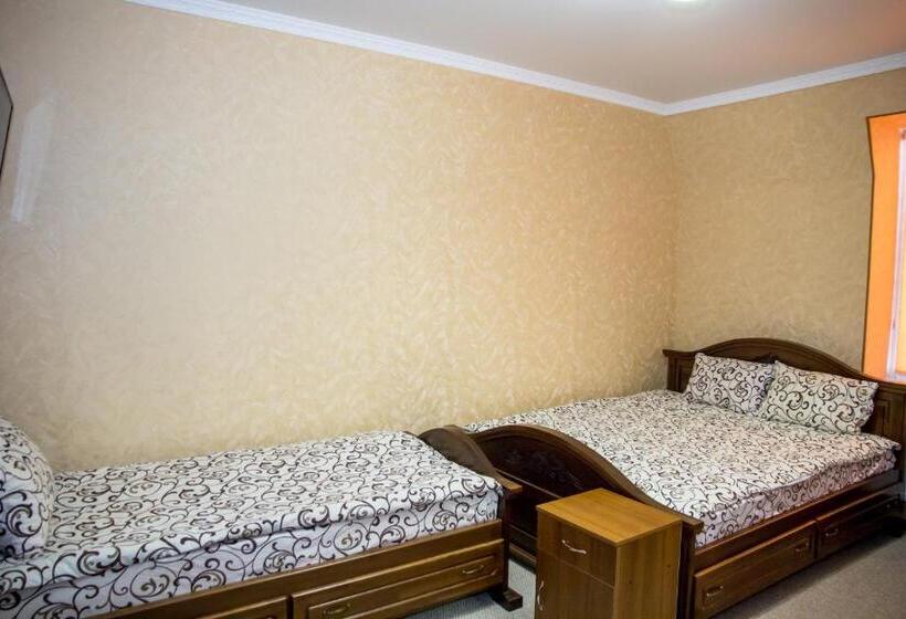 Hotel готель гайсин ресторан