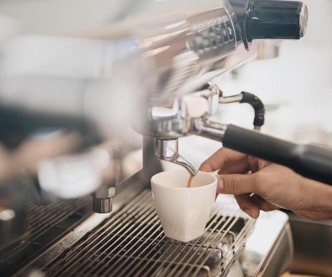 酒店 Greenhills Resort Si Racha