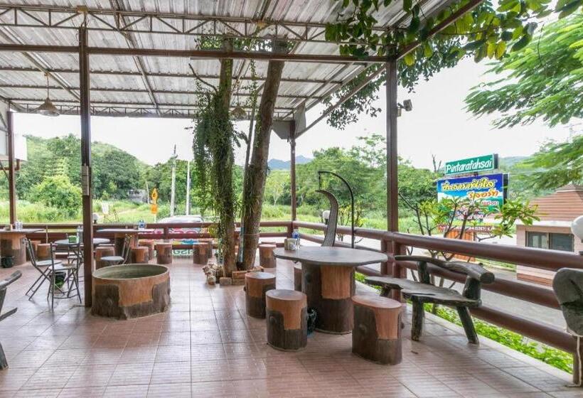 فندق Oyo 75317 Pintara Fahsai Resort