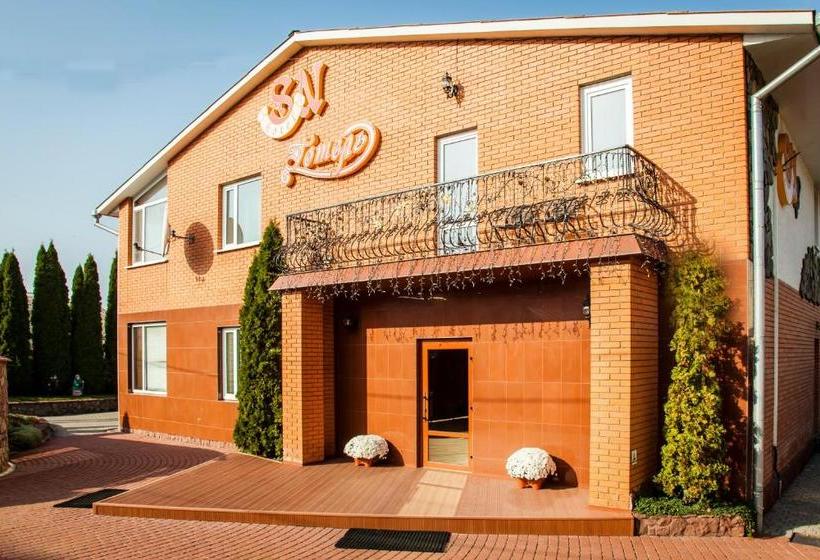 בית מלון כפרי Sn