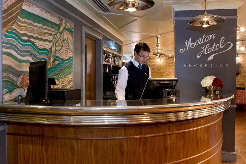ホテル Morton