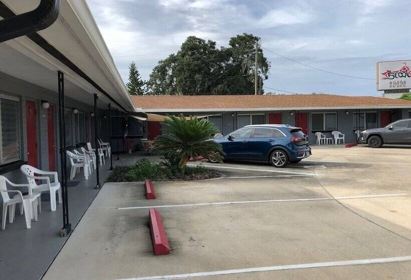 فندق على الطريق Scoot Inn