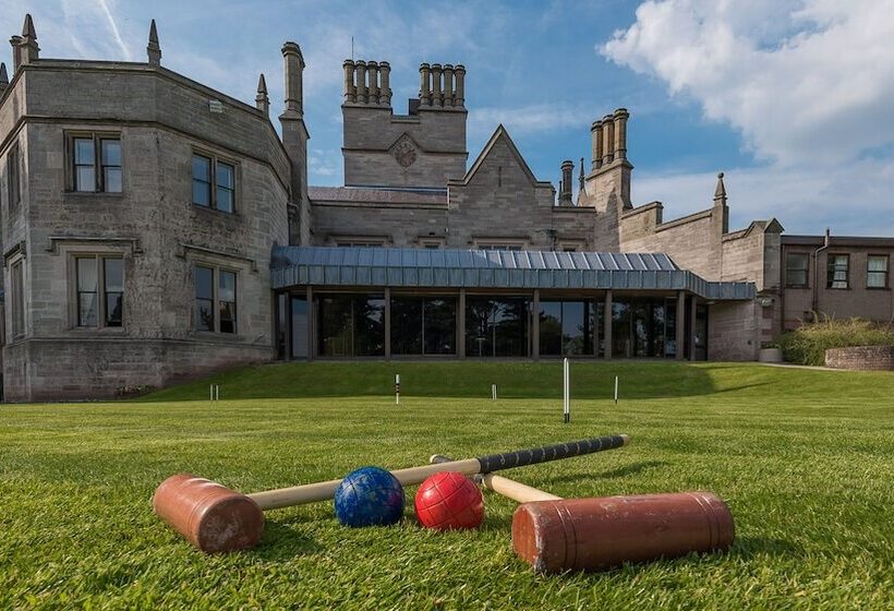 צימר Lilleshall House & Gardens And Lilleshall National Sports Centre