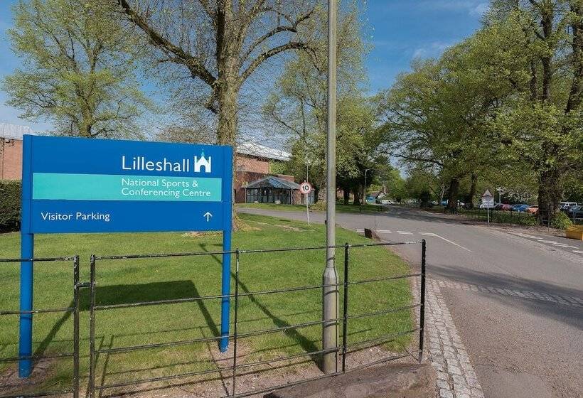 צימר Lilleshall House & Gardens And Lilleshall National Sports Centre