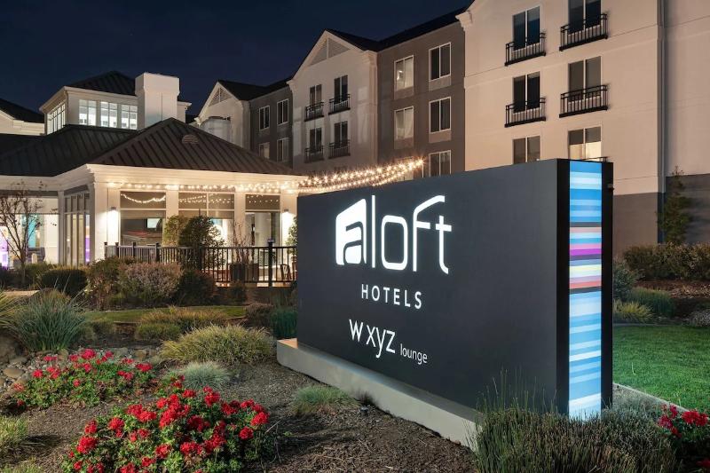בית מלון כפרי Aloft Mountain View