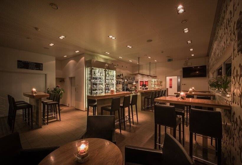 בית מלון כפרי Arcade