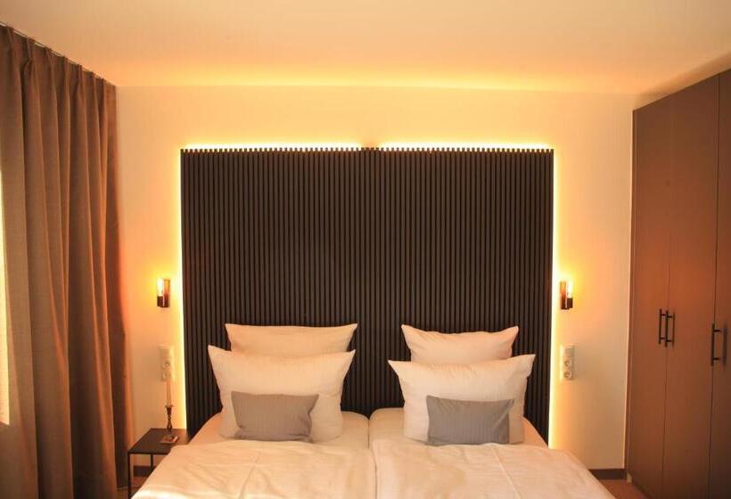 בית מלון כפרי Askania 1927