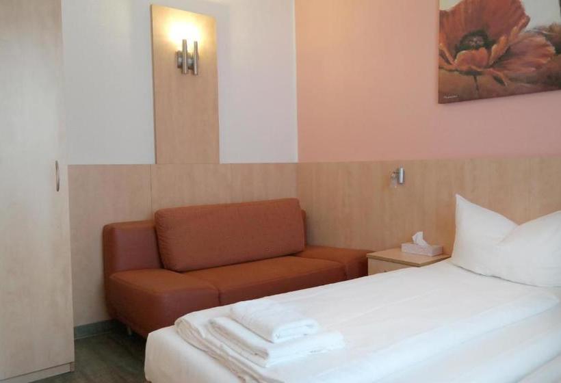 هتل Central  Duesseldorf