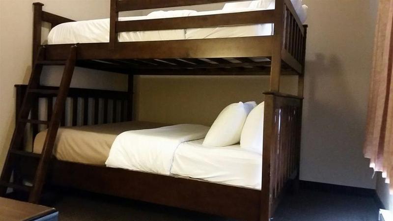 فندق Prairie Moon Inn Sylvan Lake