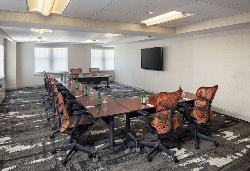 Doubletree Suites By Hilton Hotel Detroit Downtown   Fort Shelby