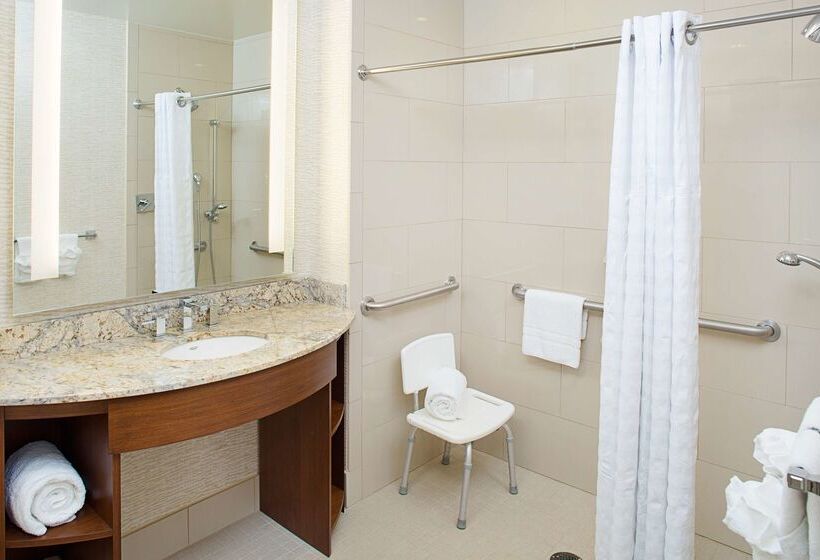 هتل Embassy Suites By Hilton Destin Miramar Beach