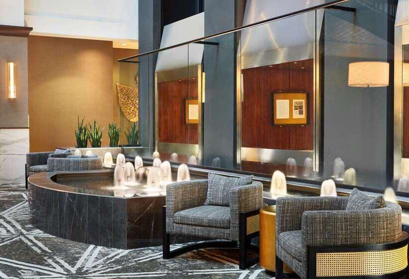 هتل Embassy Suites By Hilton Huntsville