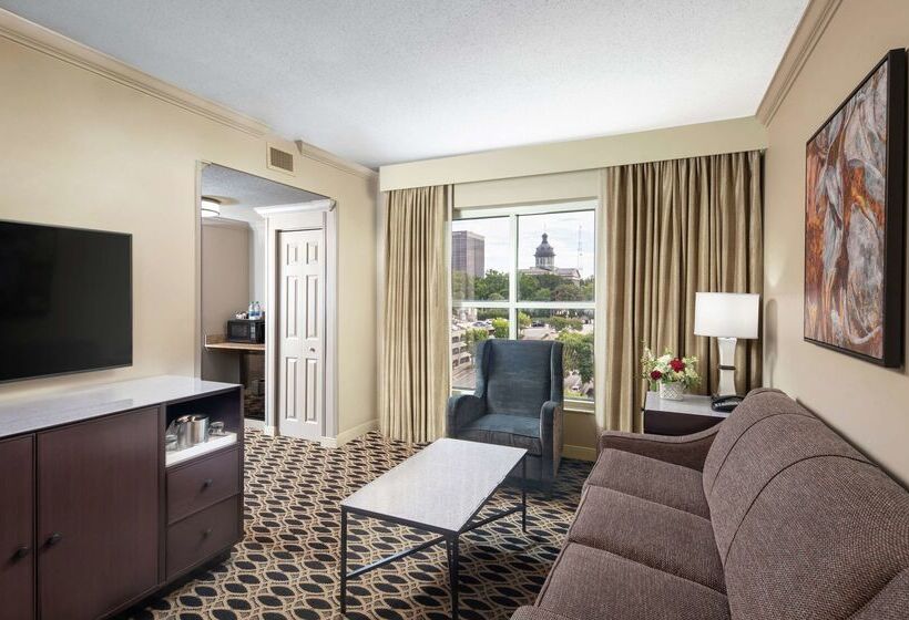 هتل Hilton Columbia Center