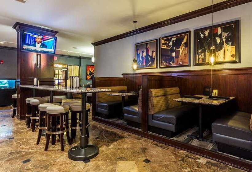 هتل Hilton Columbia Center