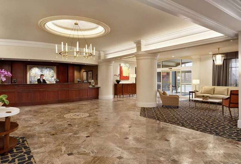 هتل Hilton Columbia Center