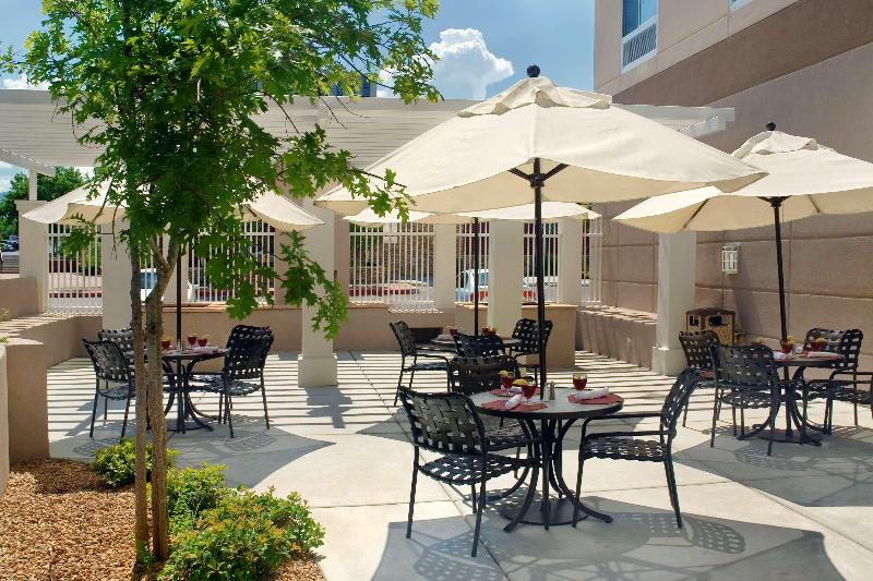 هتل Hilton Garden Inn Albuquerque Uptown