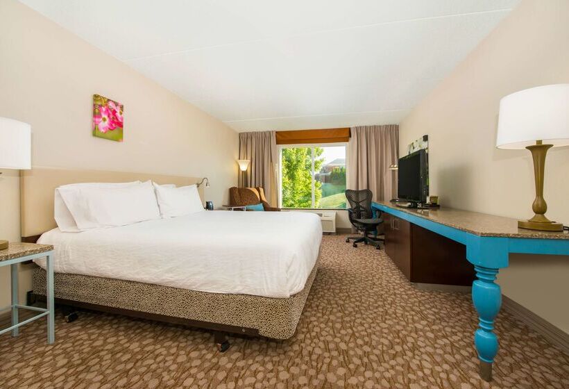 هتل Hilton Garden Inn Charlottesville