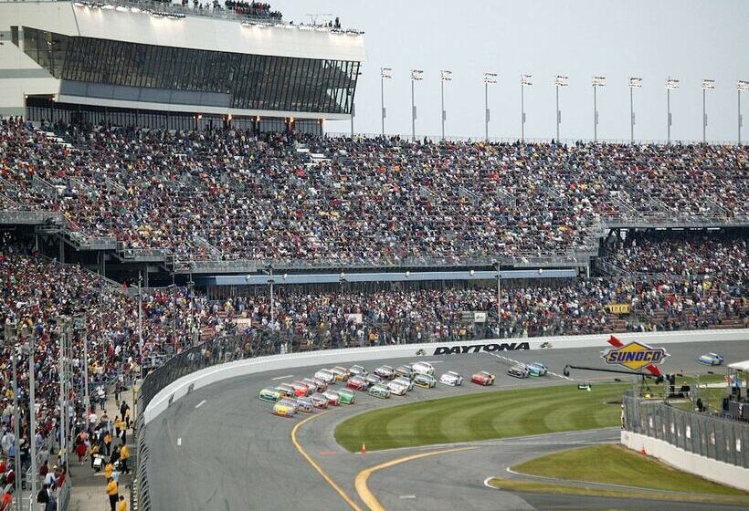 בית מלון כפרי Hilton Garden Inn Daytona Beach Airport