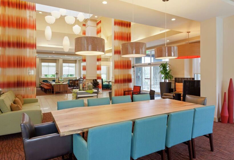 هتل Hilton Garden Inn Gainesville
