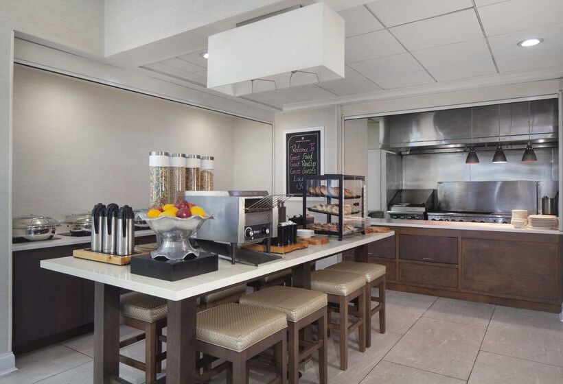 فندق Hilton Garden Inn Kent Island Marina