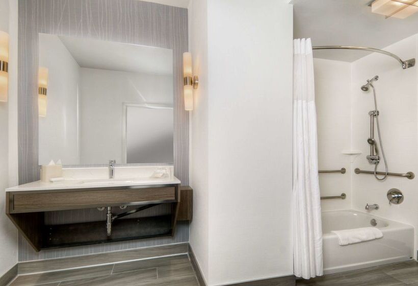 فندق Hilton Garden Inn Livermore