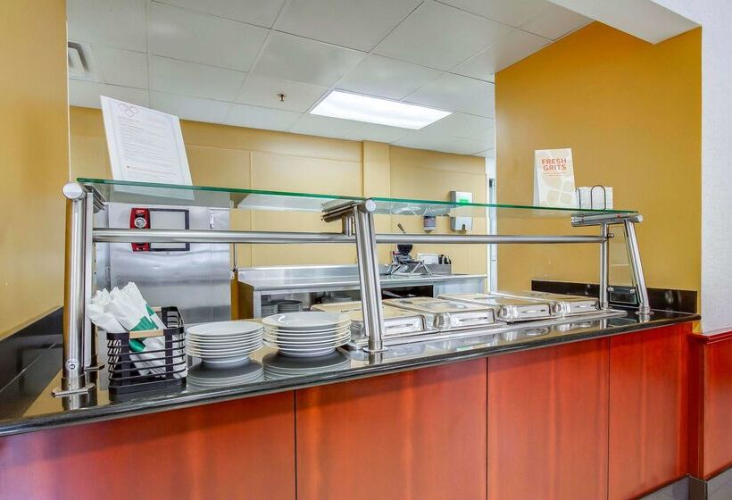 هتل Hilton Garden Inn Louisville/northeast