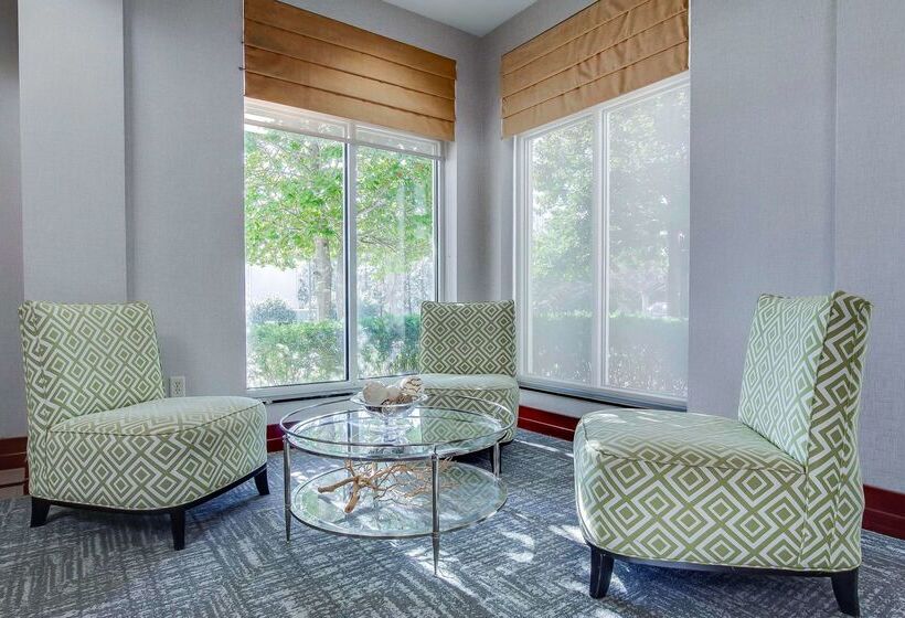 هتل Hilton Garden Inn Louisville/northeast