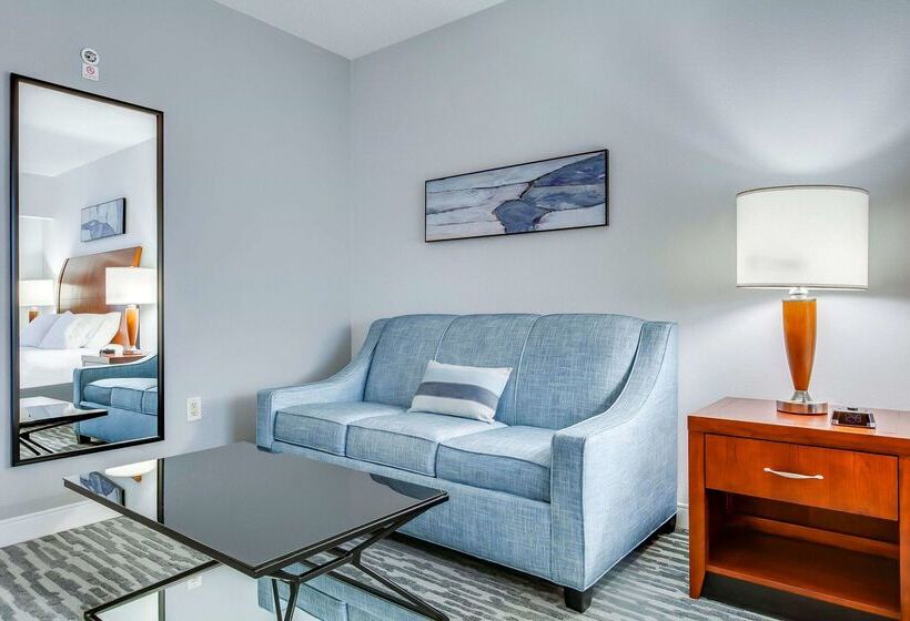 هتل Hilton Garden Inn Louisville/northeast