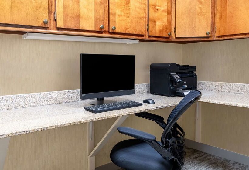 هتل Hilton Garden Inn Montgomery East