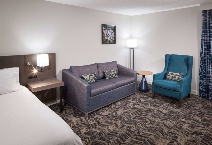 هتل Hilton Garden Inn Savannah Airport