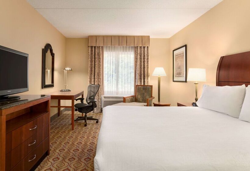 فندق Hilton Garden Inn Solomons